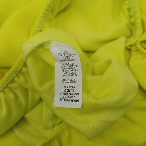 Fashion Nova Brunch Days Romper | Size 1X | NWT | Yellow | Off-Shoulder - Picture 9 of 10